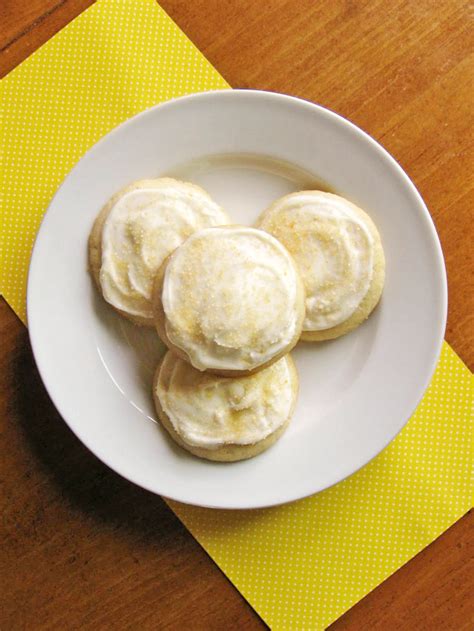 Bake up a batch anytime you're craving a sweet treat with a little in a large mixing bowl with an electric mixer, beat the butter and cream cheese until light, about 1 minute. Lemon Sugar Cookies with Lemon Cream Cheese Frosting ...