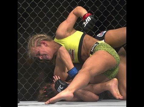 PAIGE VANZANT Vs Kailin Curran Paige Taking MMA Fighting By Storm