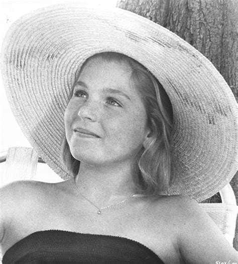 Tatum ONeal The Babeest Person Ever To Win A Competitive Academy Award Vintage Everyday