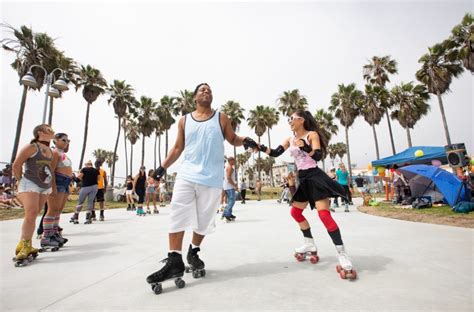 Postponed Every Weekend Dj And Free Skate Lessons At The Venice Beach