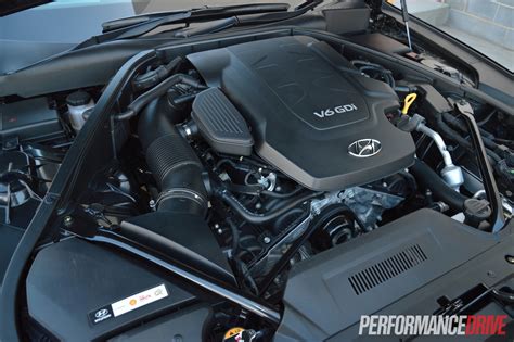 This is a cheap and effective way of production line manufacturing and adequate for the horsepower requirement of a stock factory engine. 2015 Hyundai Genesis Ultimate Pack-V6 engine