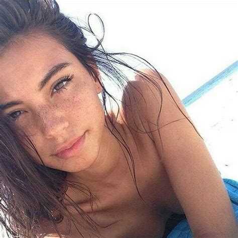 Girls With Freckles Hit The Spot Barnorama