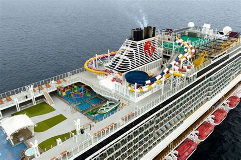 Foto Resorts World Cruises Hadirkan Wisata Tematik Di Kapal Pesiar