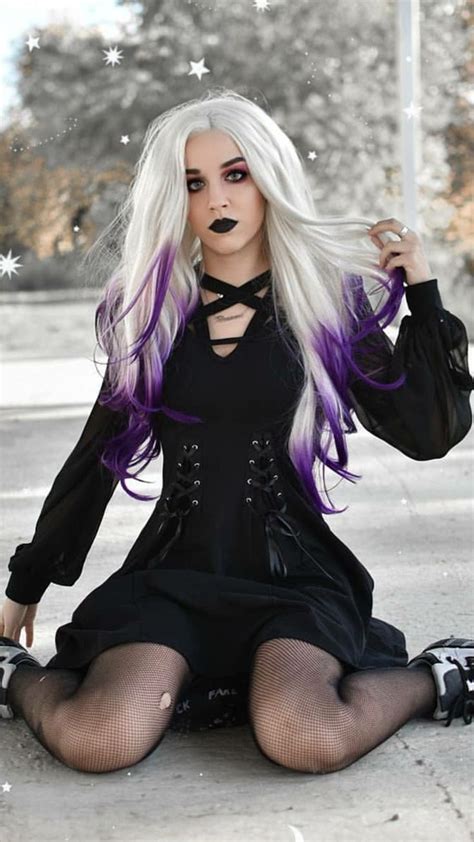 Pin By Jonathon Jacob On Gothic Beauty Gothic Fashion Women Hot Goth