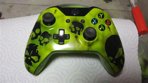Custom Painting A Xbox One Controller Youtube