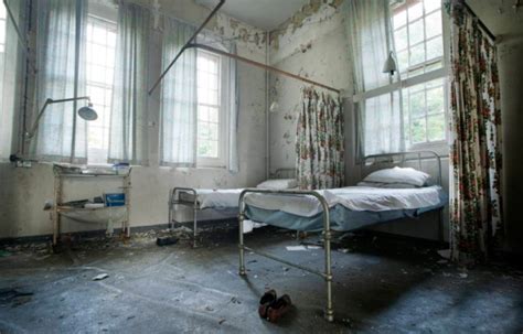 Photographer Mark Davis Visits Abandoned Psychiatric Wards To Create