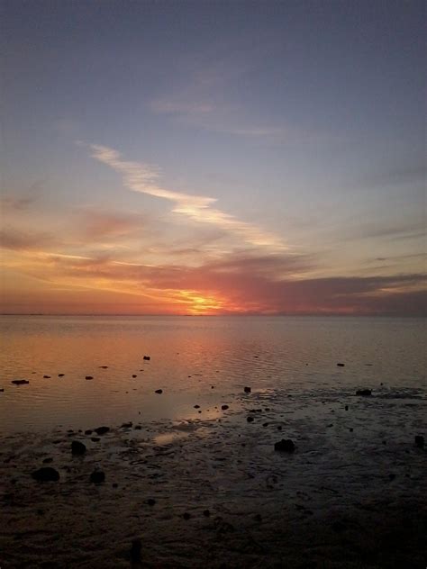 The sunset beach lands itself to undoubtedly the best sunset views in seychelles. Desyn: I love the Beach - Sunset Beach Park, FL.