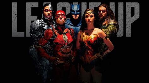 Amazon.com and it does so in such a cool way that the panels behind the main characters switch this little justice league poster is directly out of one of the comics. 'Justice League' Cast Says It's Zack Snyder's Movie, Not ...