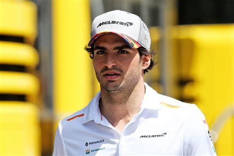 Carlos Sainz F1 News, Info + Biography | F1i.com