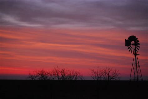 Our Uncity Life A Kansas Sunrise ~ And A Giveaway
