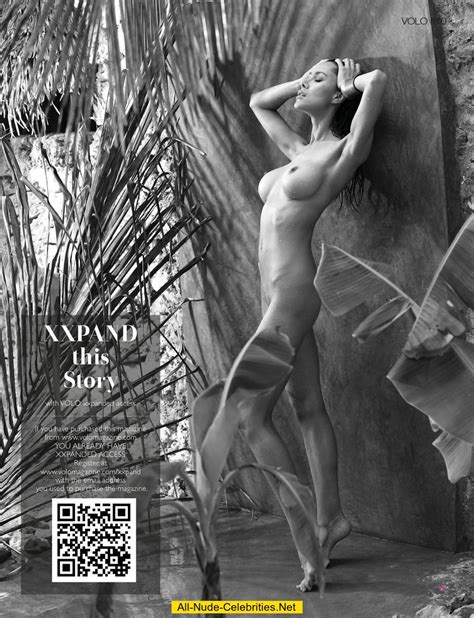 Viktoriya Evseeva Fully Nude For Magazine