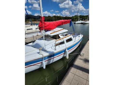 1983 Catalina 22 Sailboat For Sale In Texas