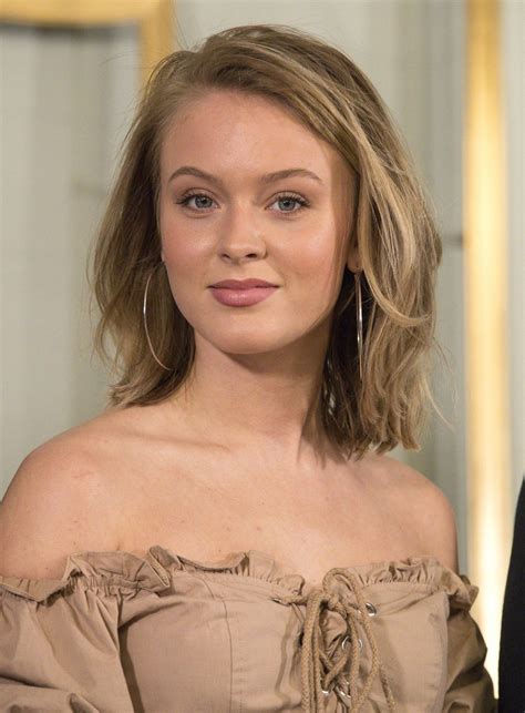 Zara Larsson Hawtcelebs