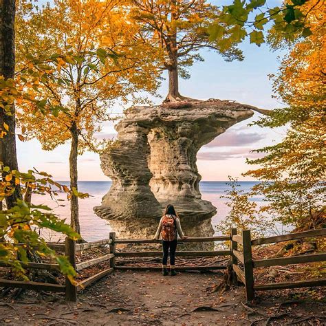 Top Things To Do In Michigans Upper Peninsula Fall Road Trip
