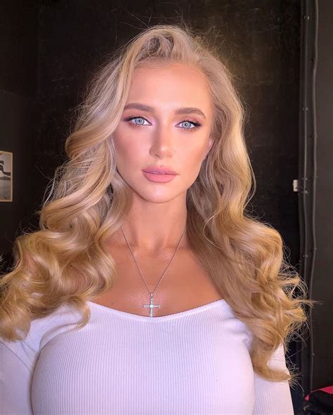 Marina Zakutnyaya Model On Instagram Jennie Lisa Russian Models Absolutely Gorgeous