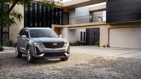 Cadillac Ev Previewed By Three Row Crossover Concept Autoevolution