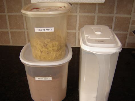 The biokips is excellently designed if you get the best food storage container, it will allow you to store and transport your food safely. Food Storage Tip: Containers for Dry Ingredients - Food ...