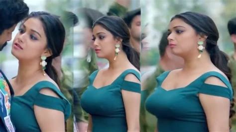 Pin By Rk On B Sexy Actresses Beautiful Girl Face Indian Actress