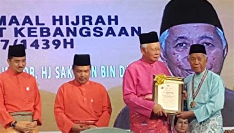 29.58 mb, was updated 2017/03/07 requirements:android: Bekas ketua menteri Sabah dinobat Tokoh Maal Hijrah | Free ...