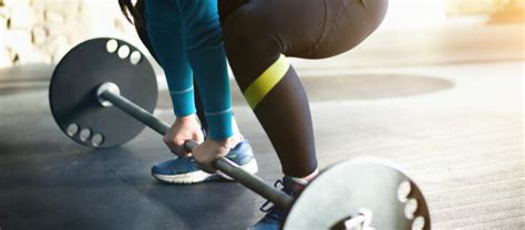 Why Women Shouldn’t Be Afraid Of Lifting Weights Hbr Personal Training