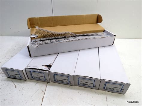 Bryggor, trall, staket och panel utomhus. Försäljningsobjekt: Bandad trallskruv, MFT 4,2x55 fibersk ...