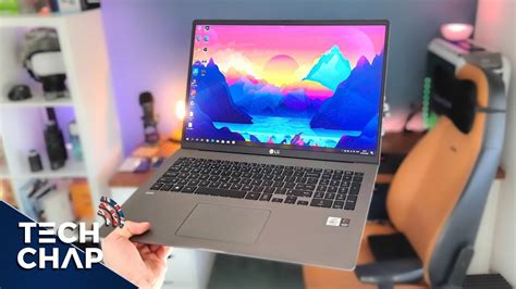 2020 LG gram 17 FULL REVIEW - The World's Lightest 17-inch Laptop