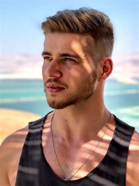 20 Selected Haircuts For Guys With Round Faces Mens Haircuts Thin