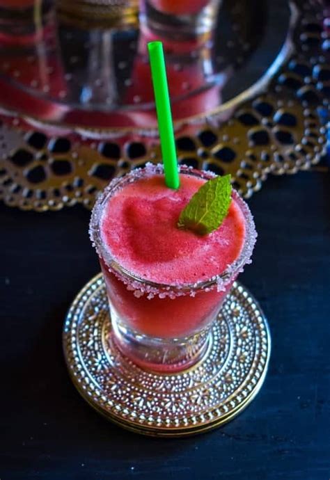 These are the most popular of those recipes and the drinks that this vodka drink mixes pineapple juice with a brilliant green melon liqueur such as midori. Best Ever-2 Ingredients Watermelon Vodka Slushie #MemorialDay