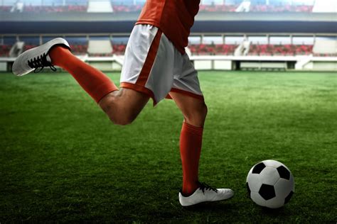 How To Kick A Soccer Ball Accuracy Vs Distance Backyard Sidekick
