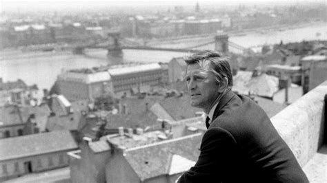 103 évesen Elhunyt Kirk Douglas Az Utolsó Hollywoodi Legendák Egyike