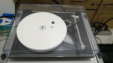 Rega Rp 10 Turntable With Apheta 2 Mc Cartridge And Rp10 Psu
