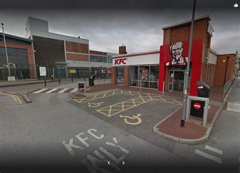 Kfc Customer Sees Boneless Dips Meal End Up Costing Him Over £300 After Parking Error The