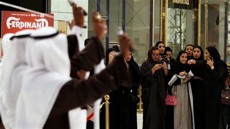 Saudi Arabia To Criminalise Sexual Harassment Bbc News