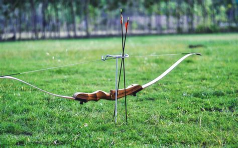 A Guide to Making DIY Recurve Bows Yourself – The Best DIY Plans Store