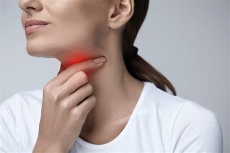 Early Warning Signs Of Throat Cancer You Need To Know Evertricks