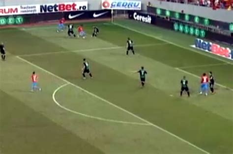 Morutan için yüksek para isteniyor. FOTO "Messi" de România » Gol FABULOS marcat de Moruțan în ...