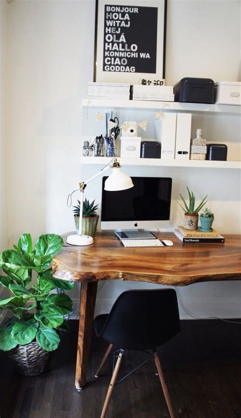 Pros and cons of having floating desks How To Keep Your Desk Clean And Organized - Simple Tricks