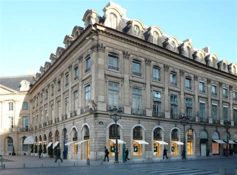 First Louis Vuitton Store In Paris
