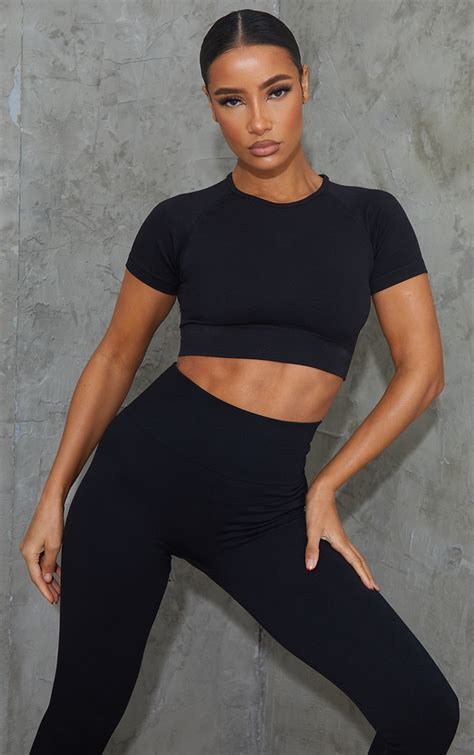 Black Basic Seamless Cropped Tshirt Active Prettylittlething Ca