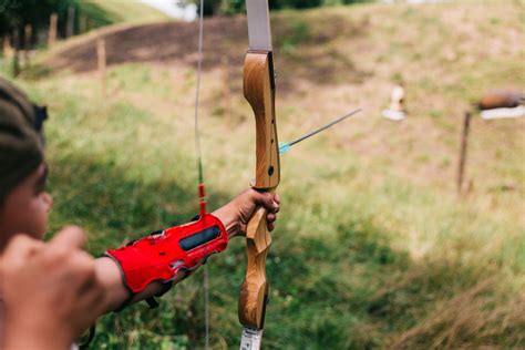 Useful Tips For Buying A New Bow And Arrow Triggers And Bows