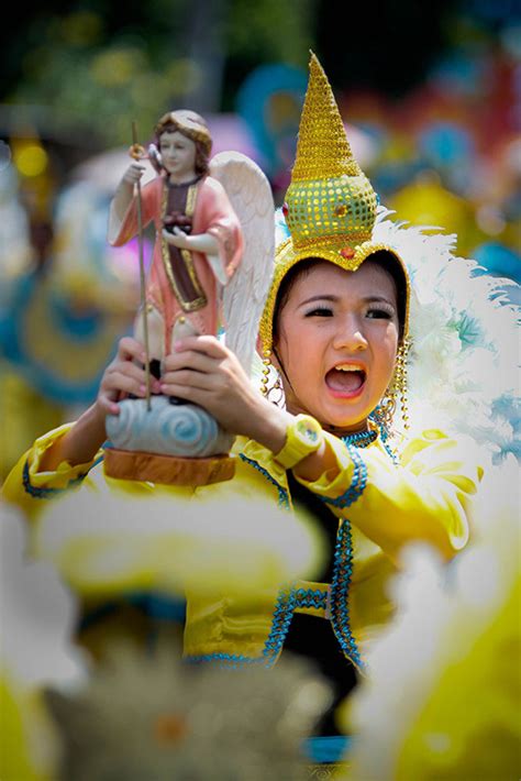 September 2014 PhotoMeet Contest Angel Festival Focus Bulacan Online