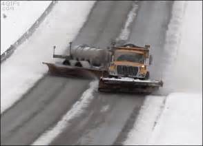 Funny Snow Plow Pictures Plowing Like A Boss Imgflip Mallyn Trentino