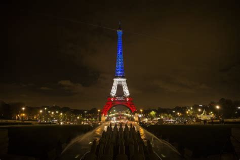 Photos Eiffel Tower In The French Flags Colors Baltimore Sun