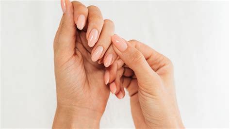 Θέλεις μακριά νύχια 3 Φυσικές θεραπείες για να το πετύχεις