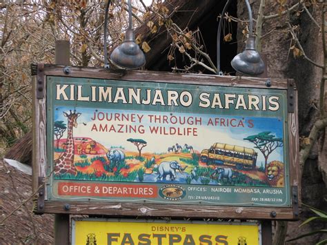Kilimanjaro Safaris Entry Sign Zoochat
