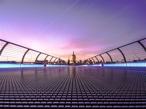 Millennium Bridge London United Kingdom 4k Wallpaper