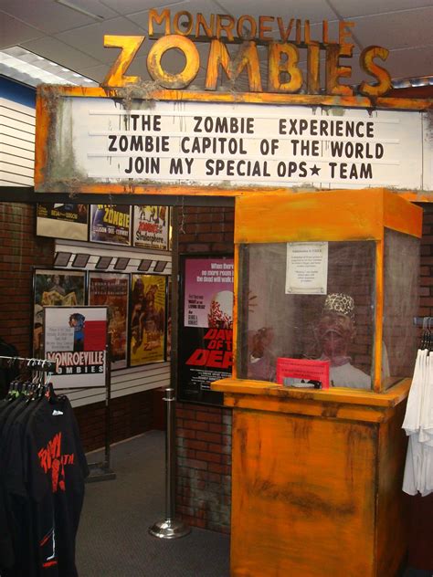 MONSTER DAD: A Visit To The Monroeville Mall (Dawn of the Dead)