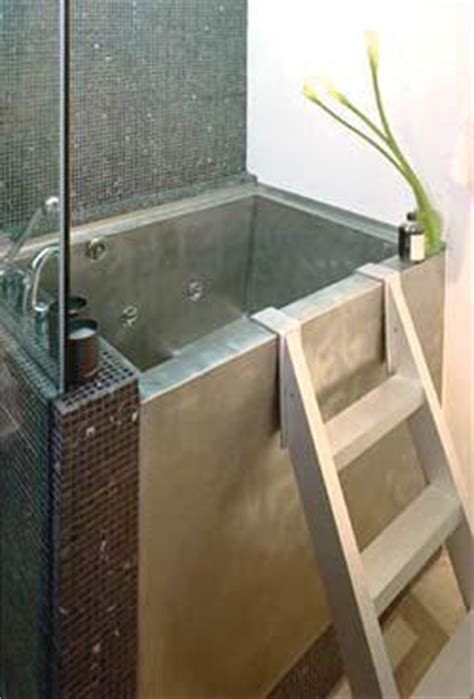 Japanese style soaking tubs are small and deep. Japanese Soaking Bath from Diamond Spas - Small and Deep ...