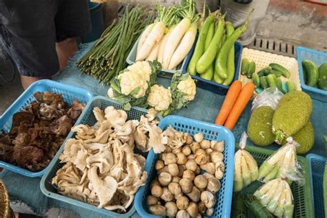 6 best vegetarian cooking classes in chiang mai 2023