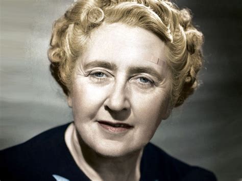 Agatha christie, known as the 'queen of crime,' was a renowned english writer who wrote over 66 detective novels. Agatha Christie: biografia, libros, obras, y mucho mas